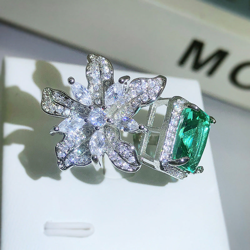 Women's Exquisite Square Full Diamond Inlaid Green Zircon Ring