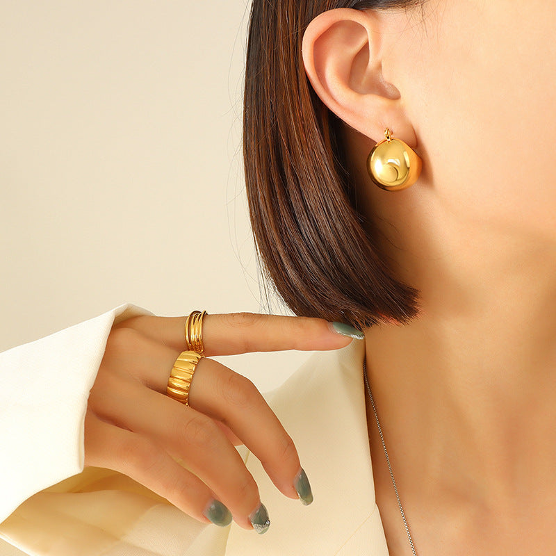Women's Flash Plain Design Elegant Geometric Clip Titanium Steel Gold Plated Rings
