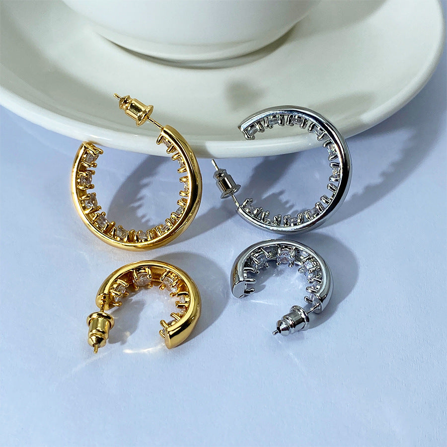 Women's Style Shaped Niche Design Graceful Fashionable Light Stud Earrings