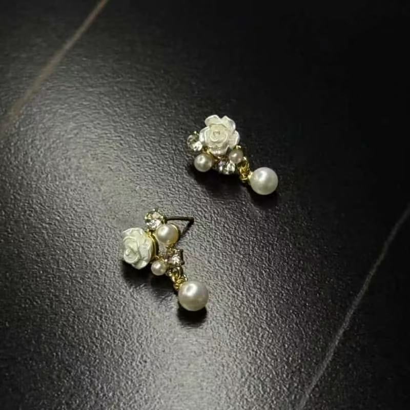 Pretty Pink Butterfly Dream Vintage Purple Stud Earrings
