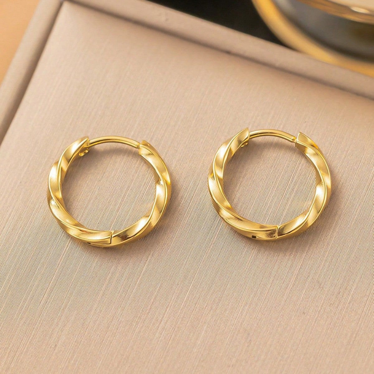 Simplicity Style Titanium Steel U-shaped Stainless Earrings