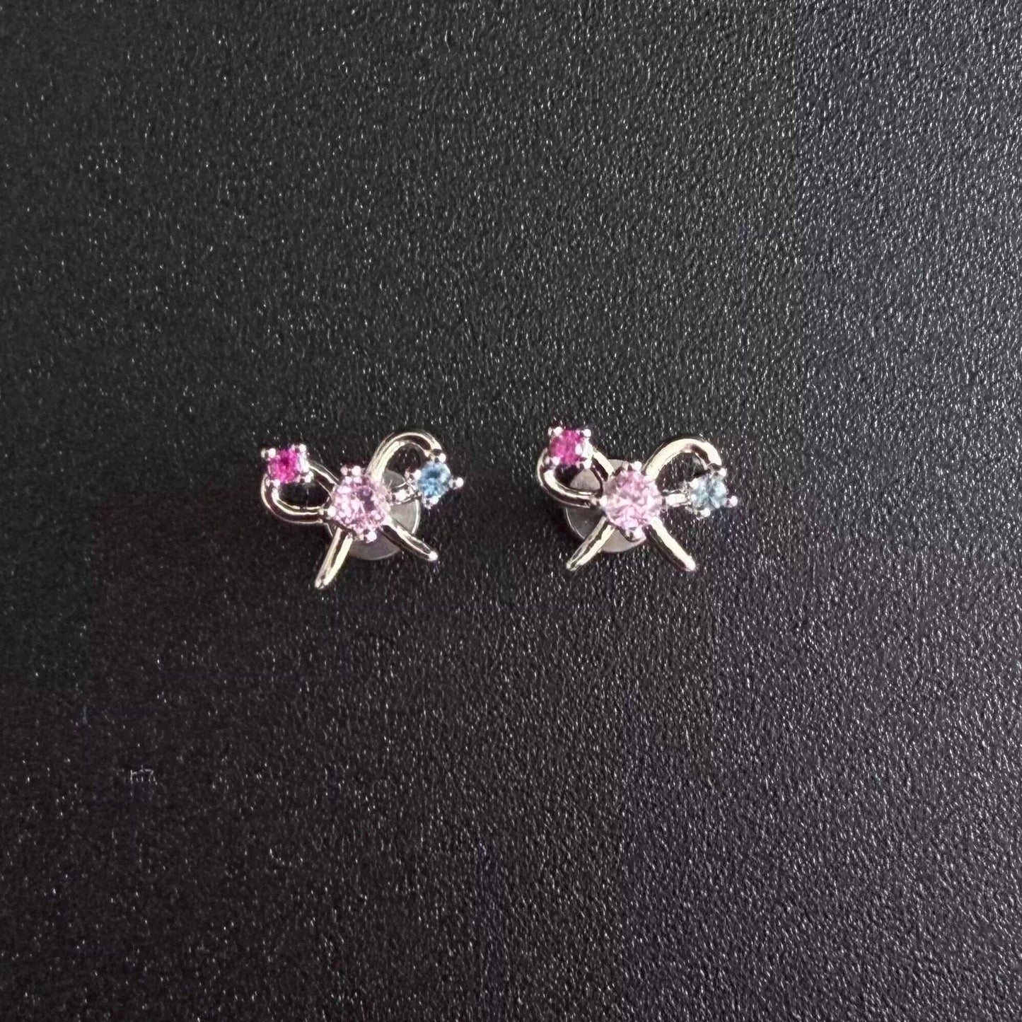 Women's Titanium Alloy Colorful Crystals Butterfly Niche Delicate Versatile Rings