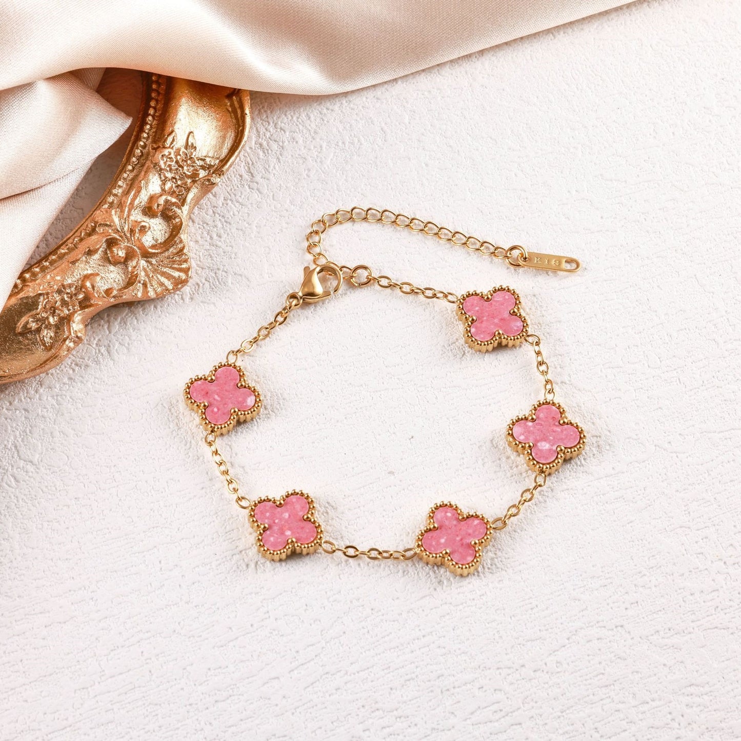 Popular High-quality Titanium Steel Clover Real Fritillary Bracelet