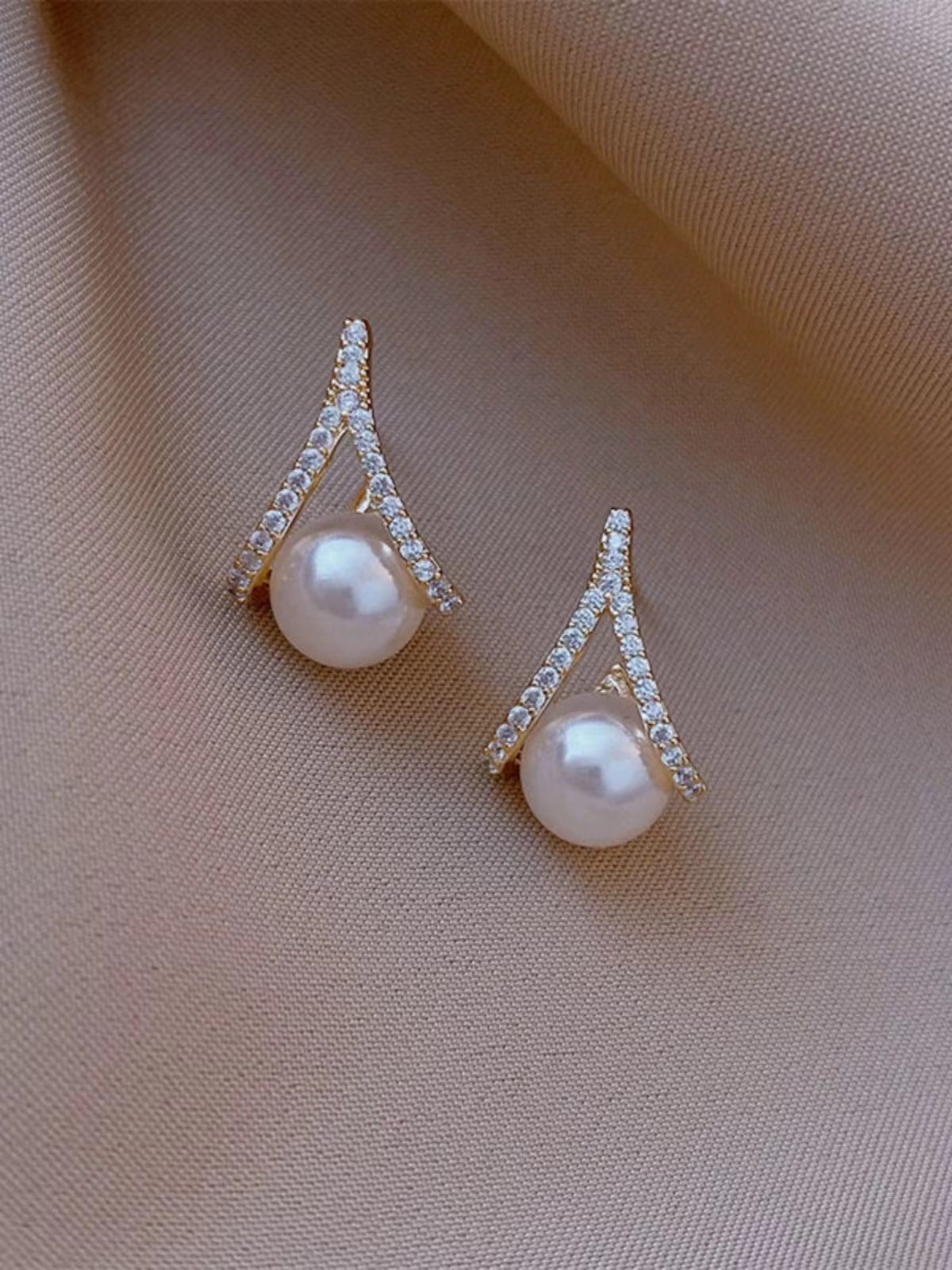 Women's Vintage Pearl Series High-grade Niche Temperament Earrings