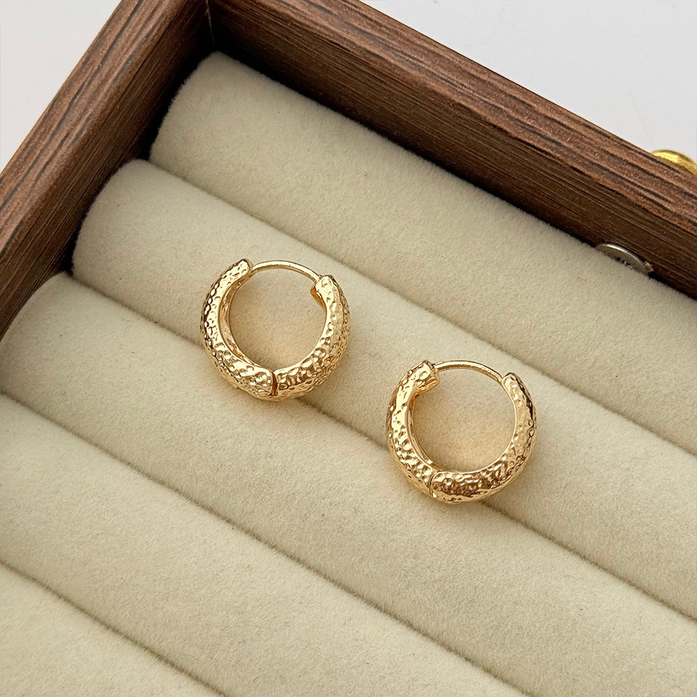 Simple Geometric Ellipse Clip Vintage Light Luxury High-grade Niche Ear Buckle
