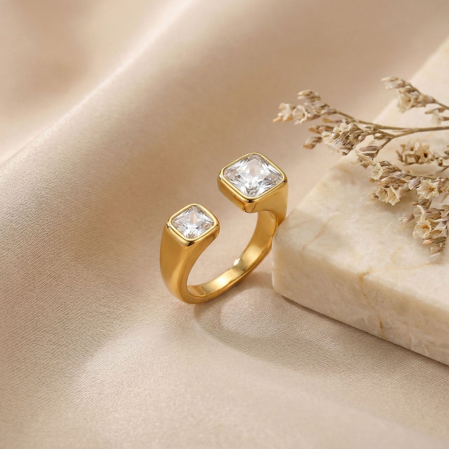 Women's Creative Retro Square Open-end Zircon Exquisite Ring