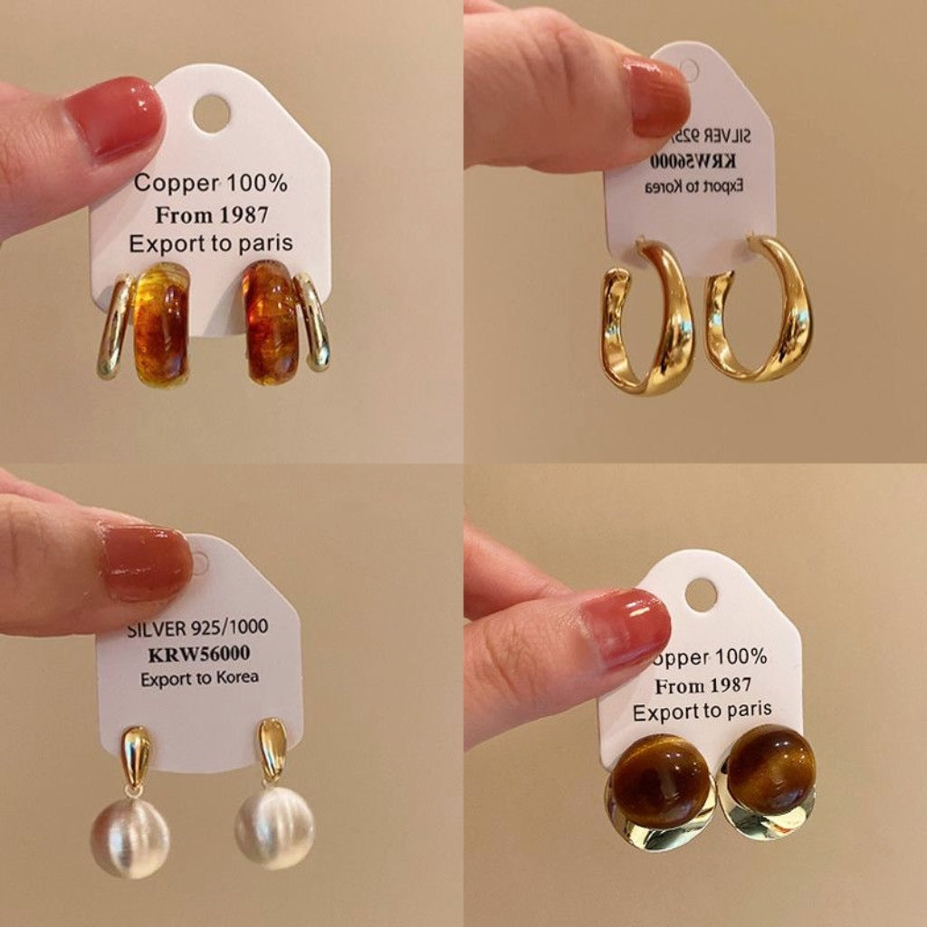 Women's Retro Affordable Luxury High-grade Ear Atmosphere Round Niche Earrings