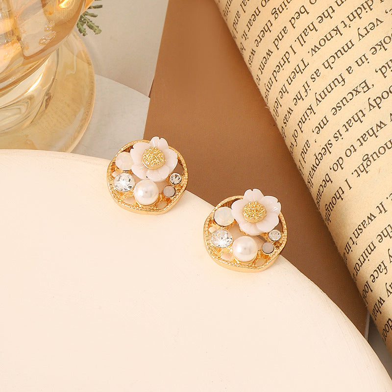 Simple Retro Sier Needle Pearl High Sense Ear Earrings