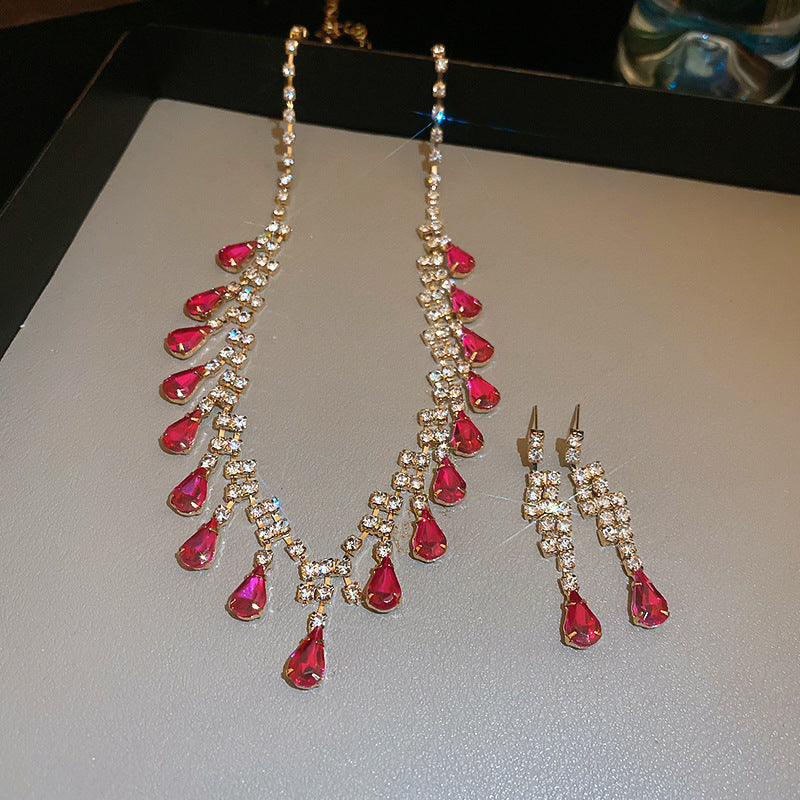 Elegant Drop Round Light Luxury Minority Necklaces