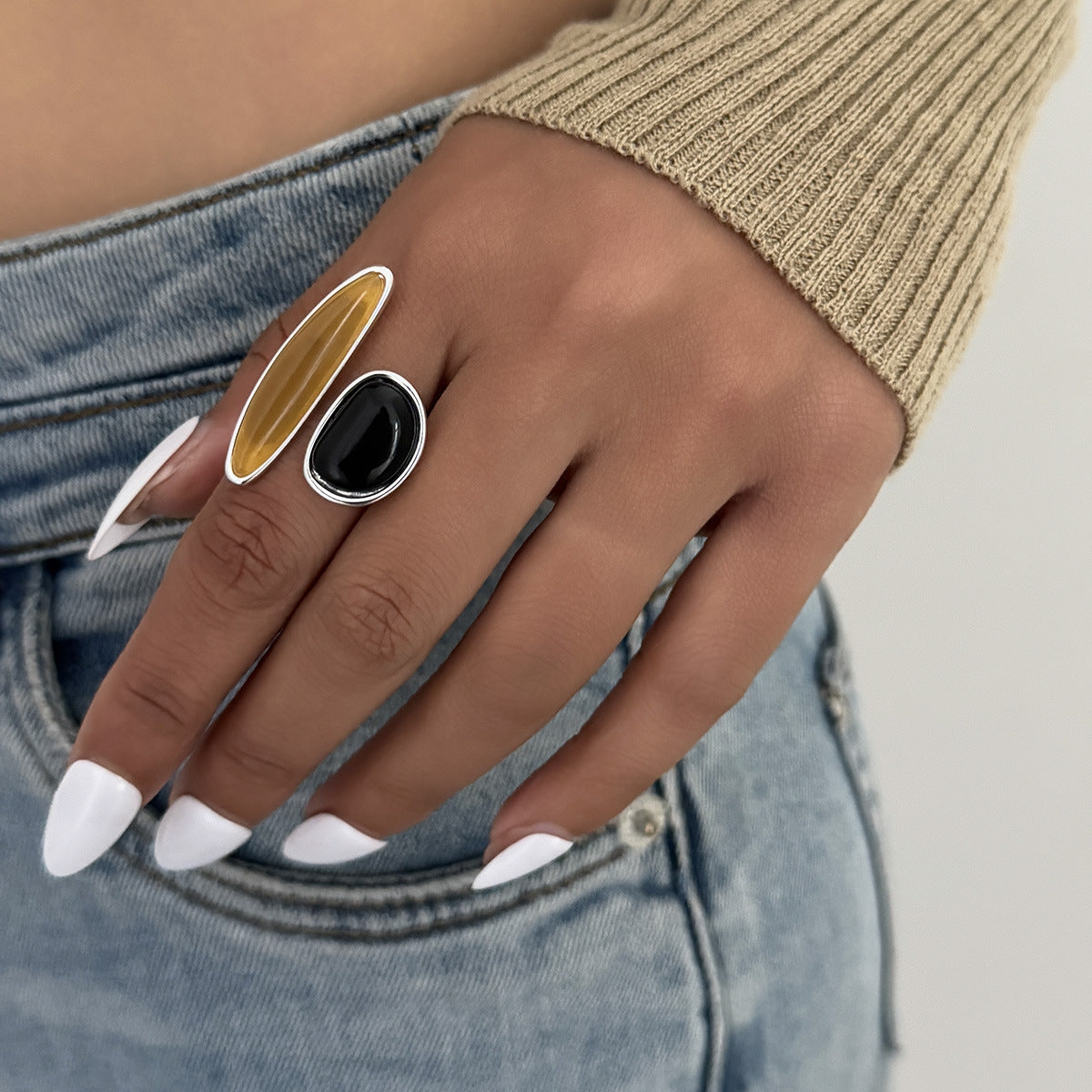 Women's Style Retro Minority Single Design Versatile Ring