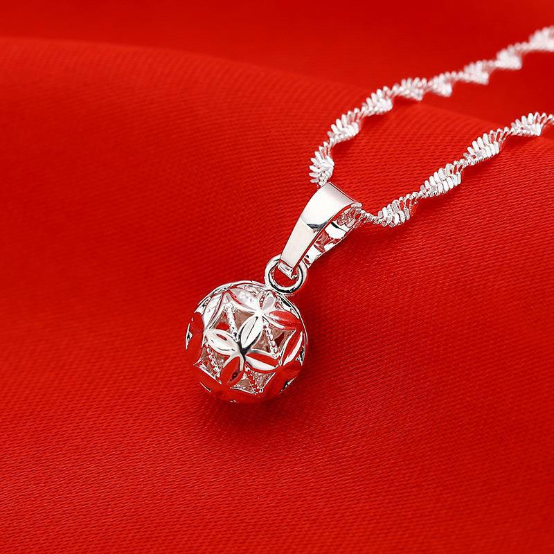 Women's Hollow Clover Vintage Gourd Water Drop Necklaces