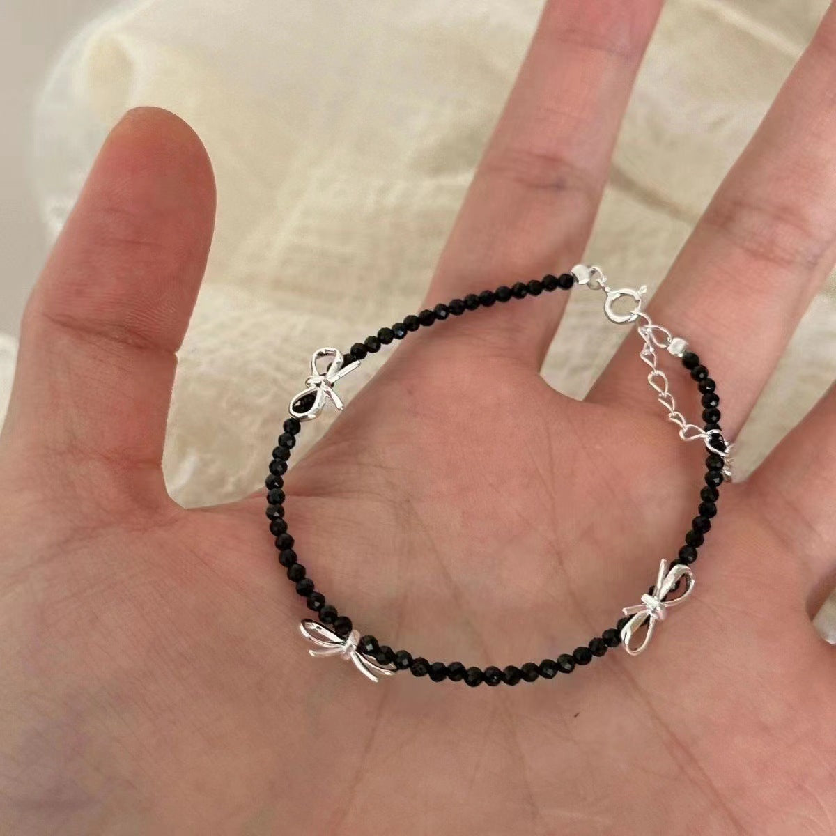 Female Niche Exquisite Light Luxury Good-looking Bracelets