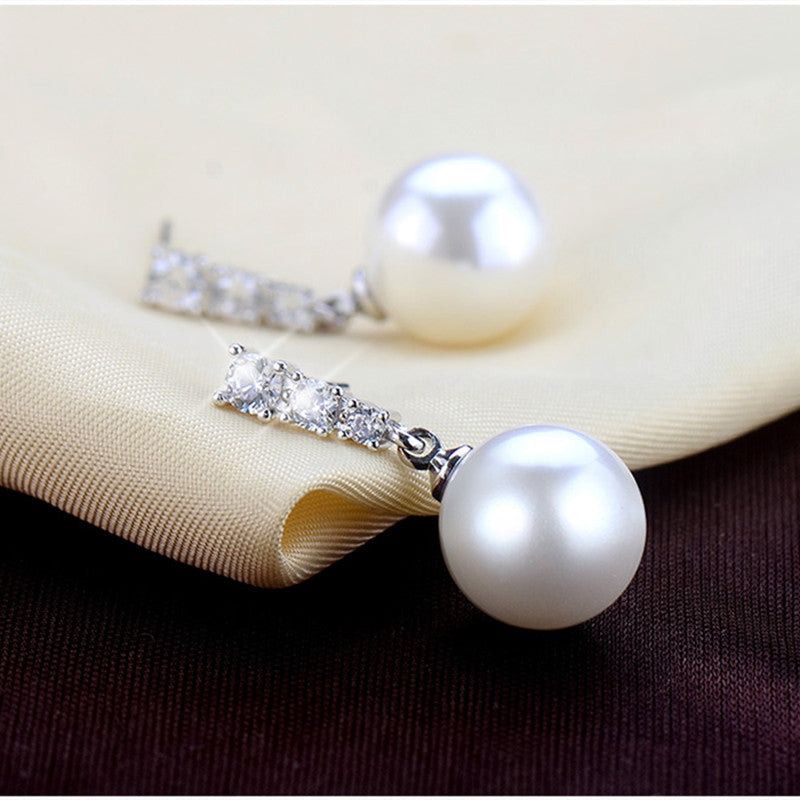 Rhinestone Pearl Long Shell Beads Simple Fashion Personality Stud Earrings