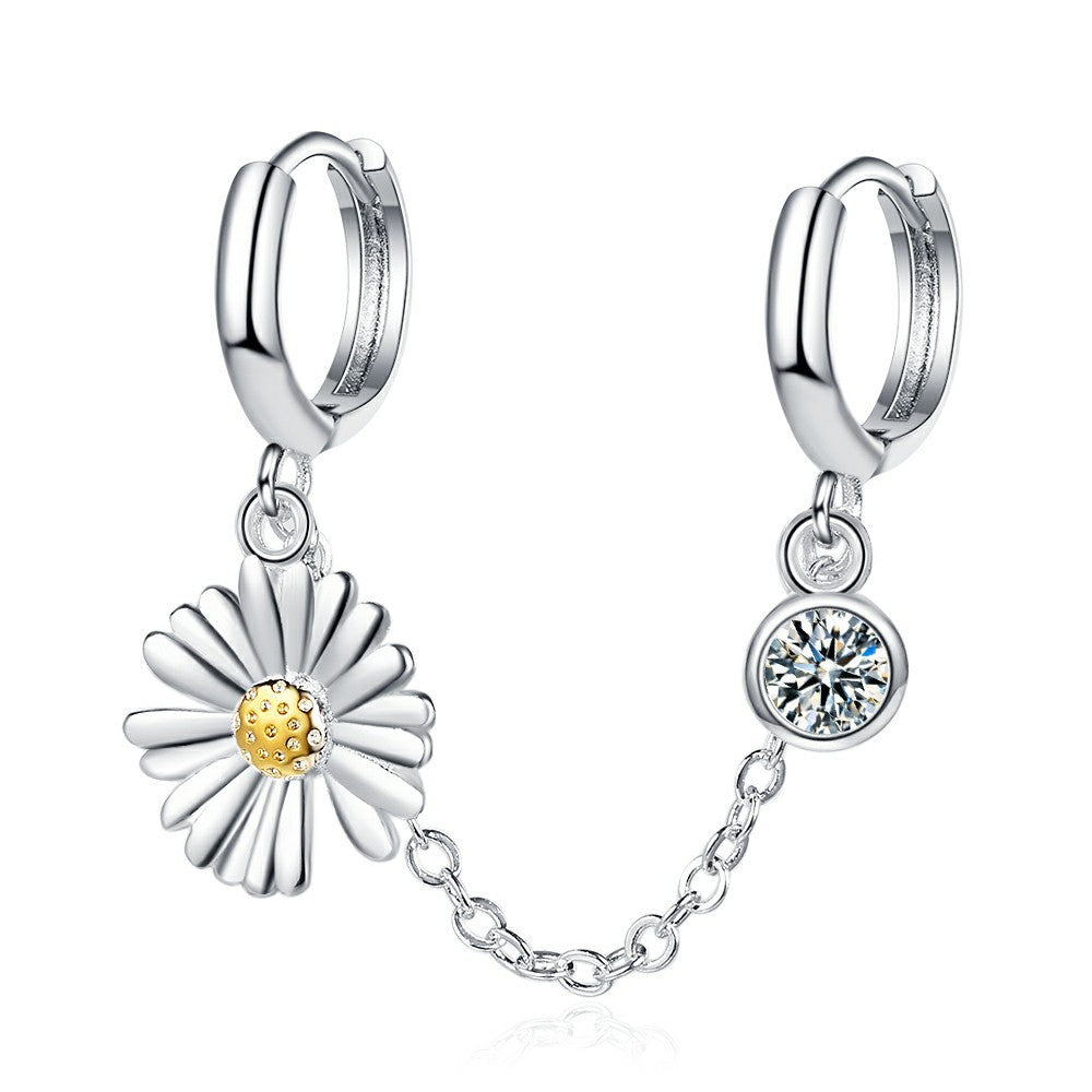 Double One-piece Little Daisy Two Holes Clip Copper Korean Earrings