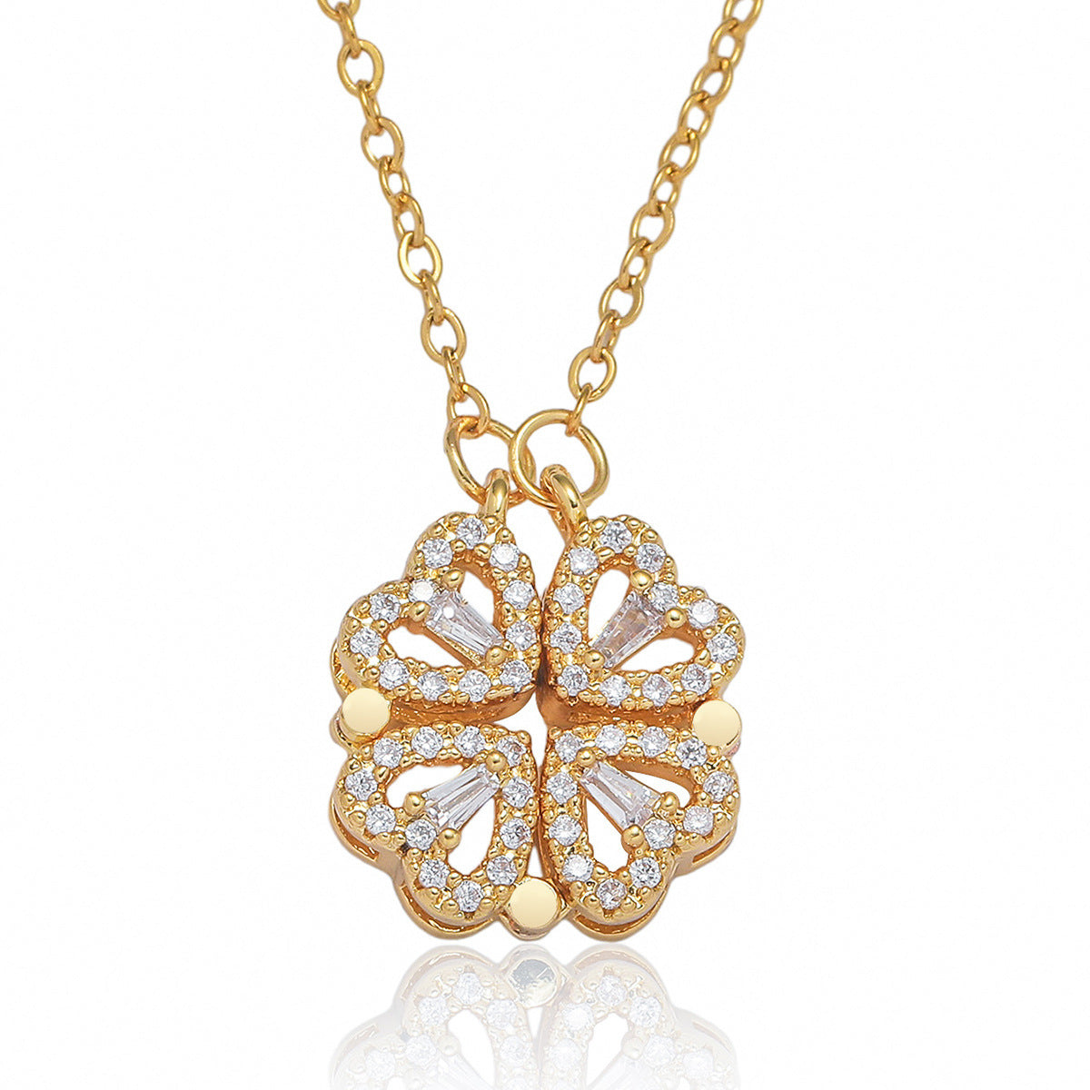 Women's Light Luxury High-grade Minority Foldable Clover Titanium Steel Parts Clavicle Necklaces