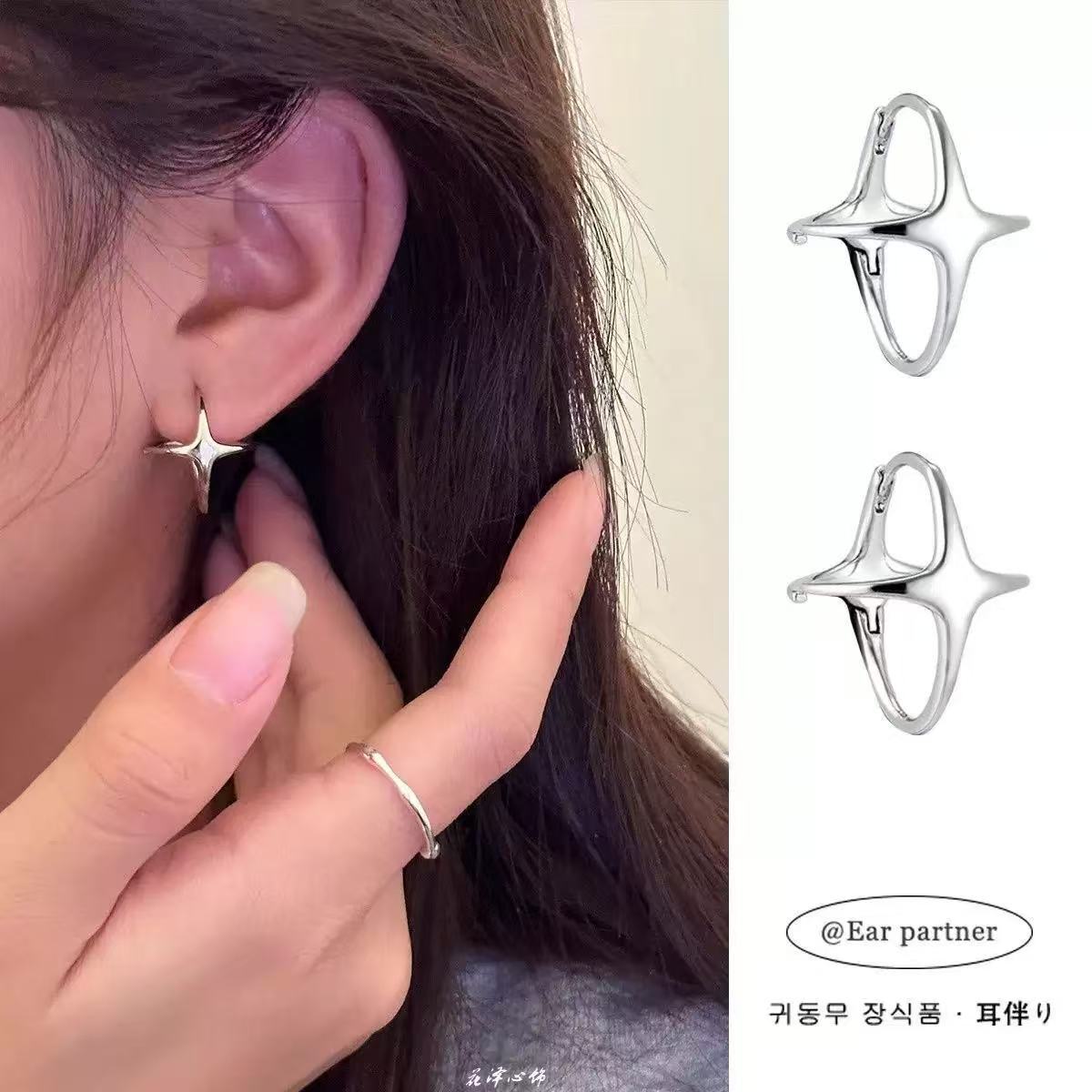 Fashionable Double Layer Hollow Zircon Circle Ear Buckle