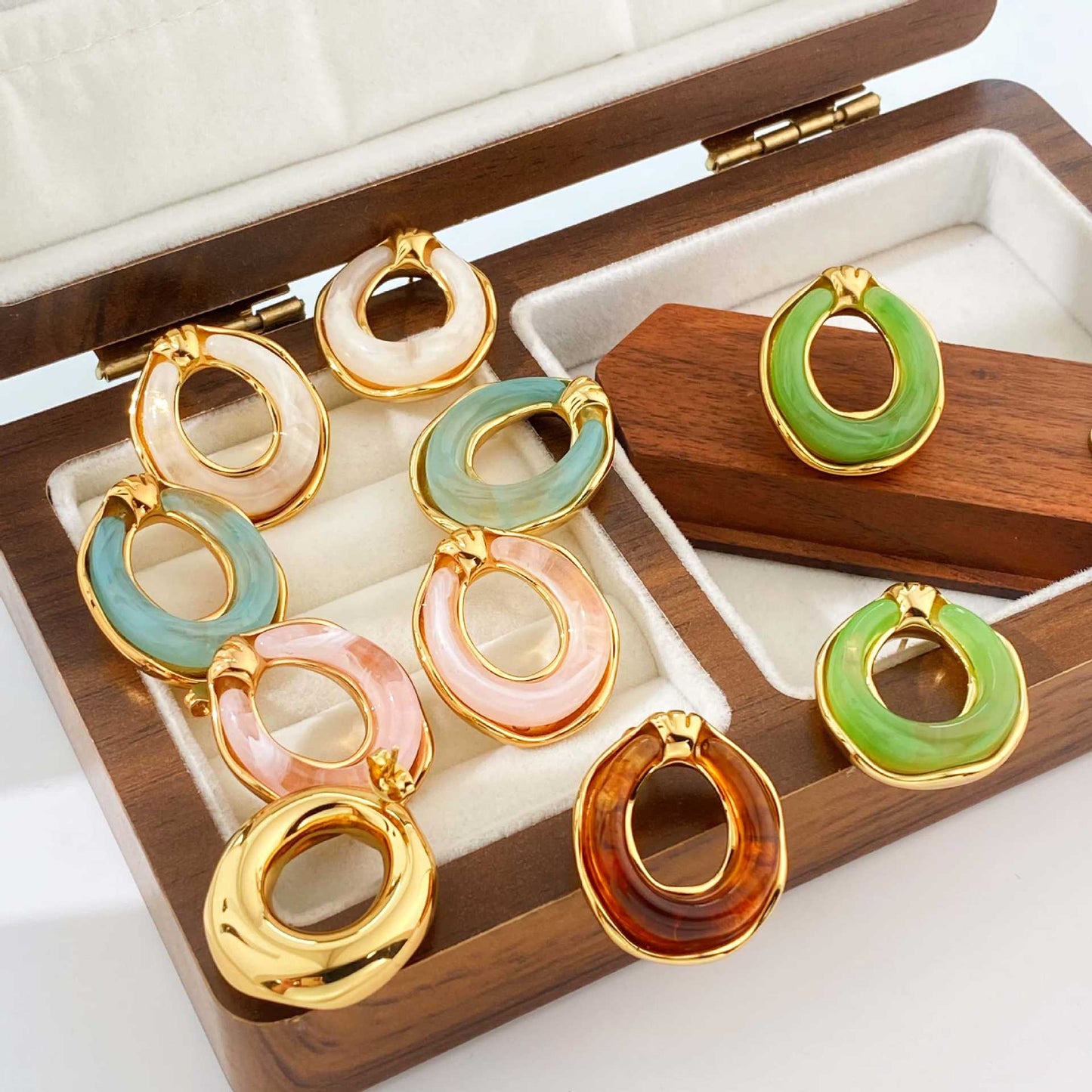 Minimalist Design Resin Ear Fashion Personalized Stud Earrings