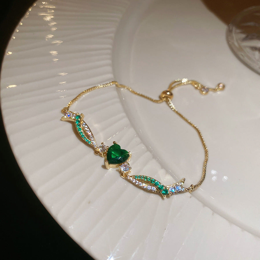 Women's Heart-shaped Zircon Adjustable Simple Fashion Light Luxury Bracelet