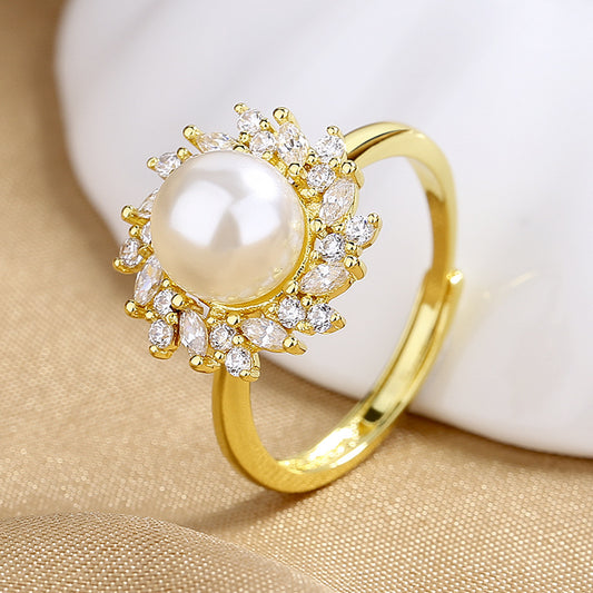 Women's Pearl Fashionable Elegant Round High-grade Light Rings