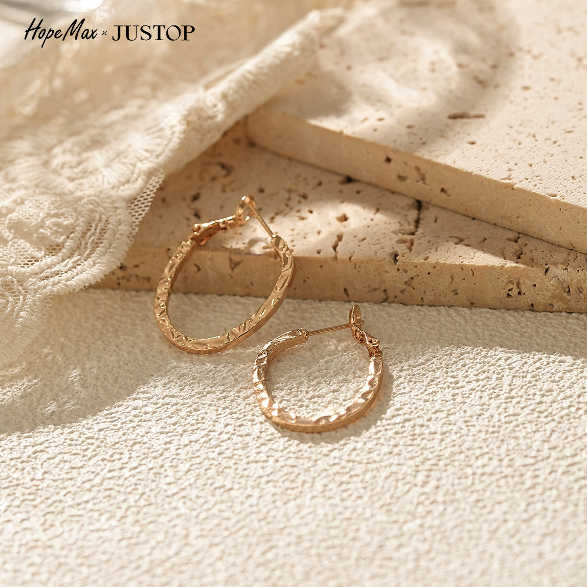 Fashion Retro Oval Hammered Simple Niche Earrings