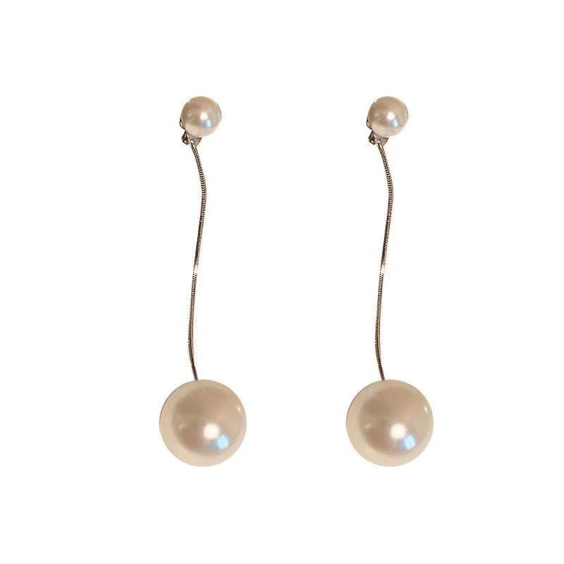 Women's Big Pearl Sier Needle Tassel Elegant Ear Line