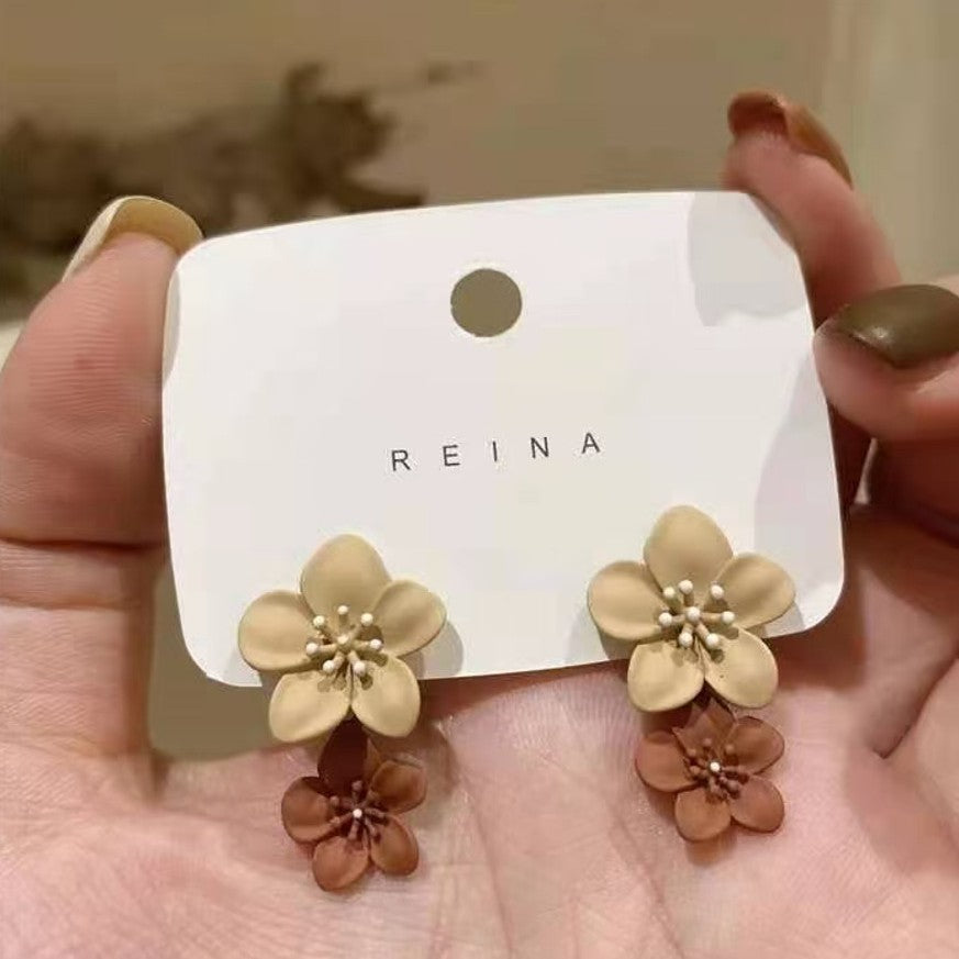 Women's Color Flower For Special Interest Light Luxury Stud Earrings