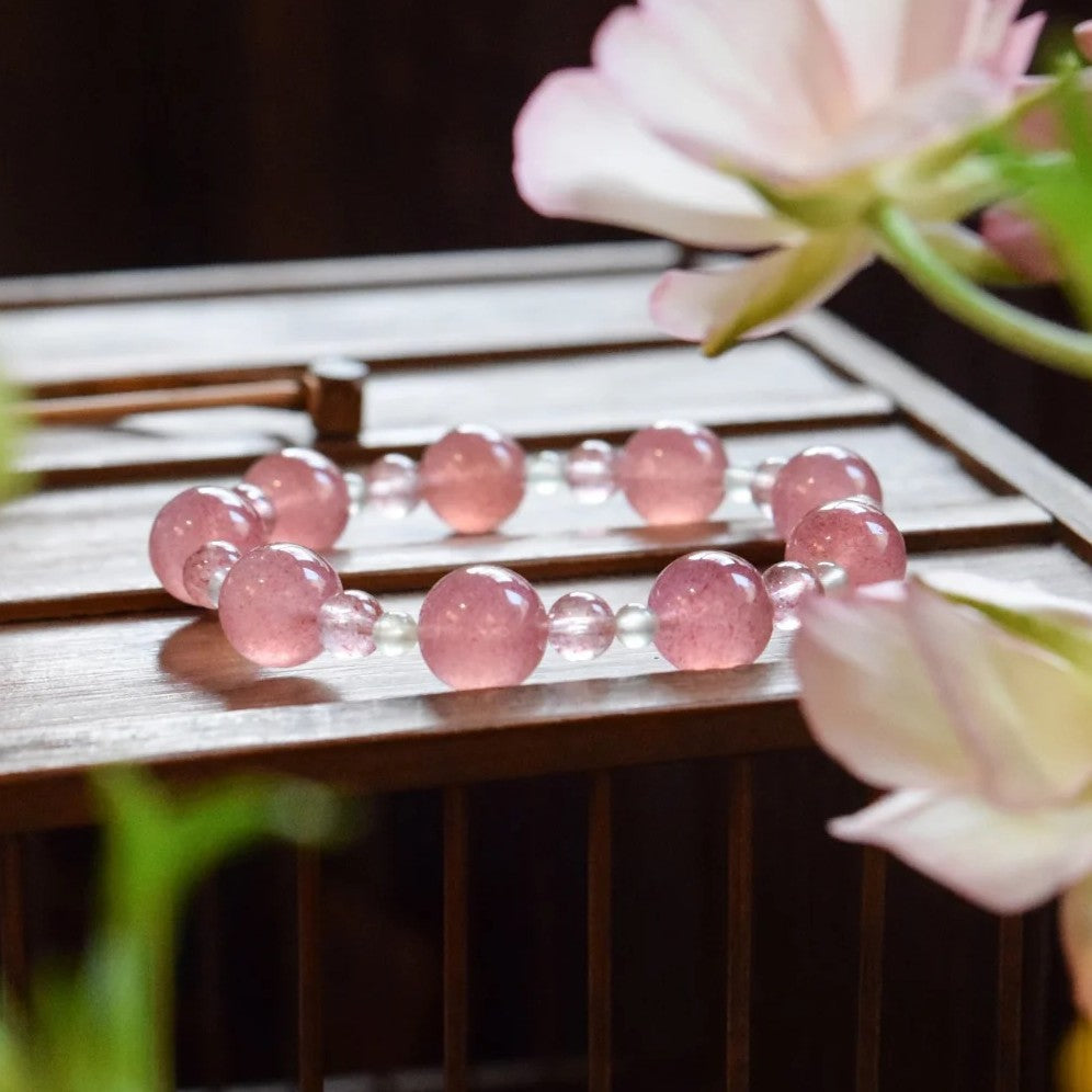 Women's Crystal Strawberry Wild White Fashion Pink Bracelet