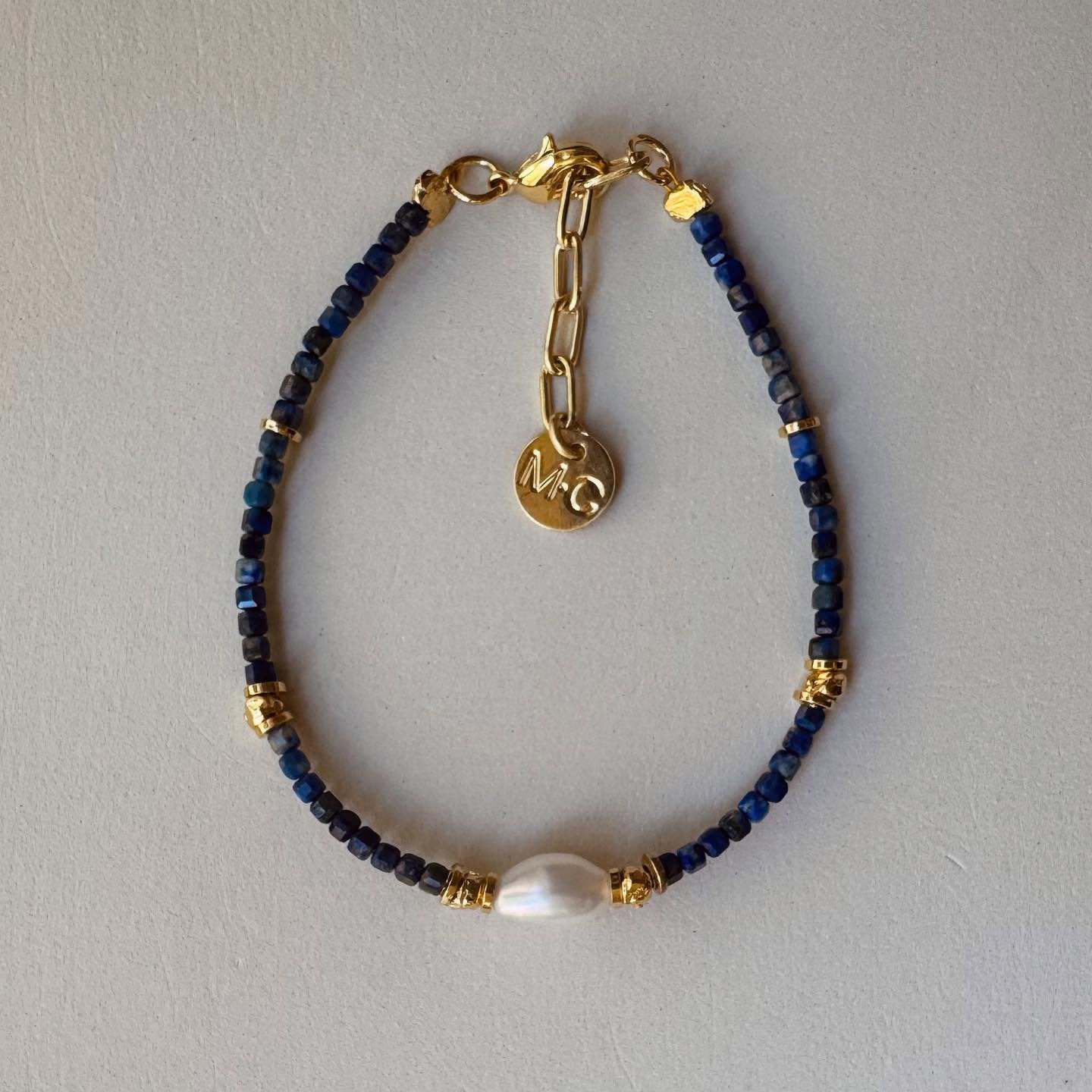 Women's Natural Pearl Chain Series Fashionable Necklaces
