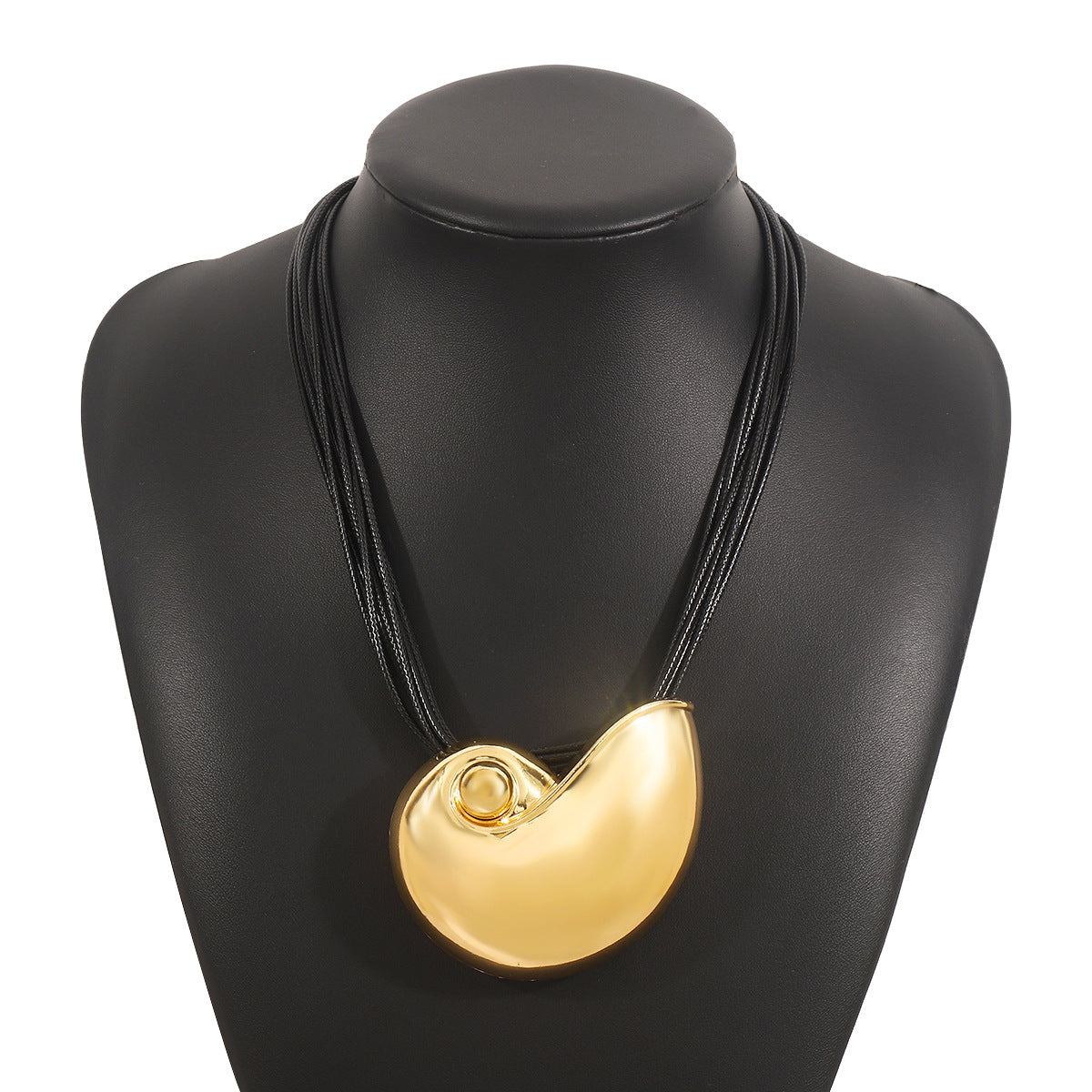 Conch Neck Trendy Exaggerated Geometry Wax Line Ocean Necklace