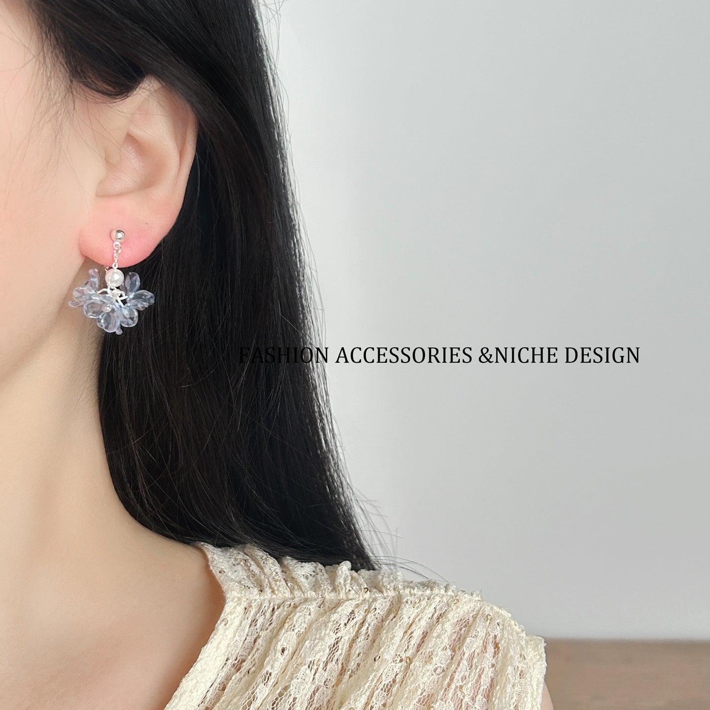 Pearl Flower Light Luxury Minority Design Earrings