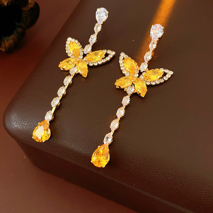 Women's Zircon Flower Light Luxury High-grade Temperament Fashion Earrings