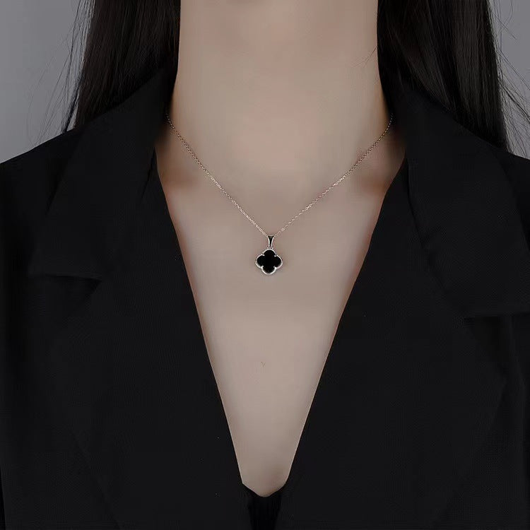 Women's Korean Style Four-leaf Clover Elegant Clavicle Necklaces