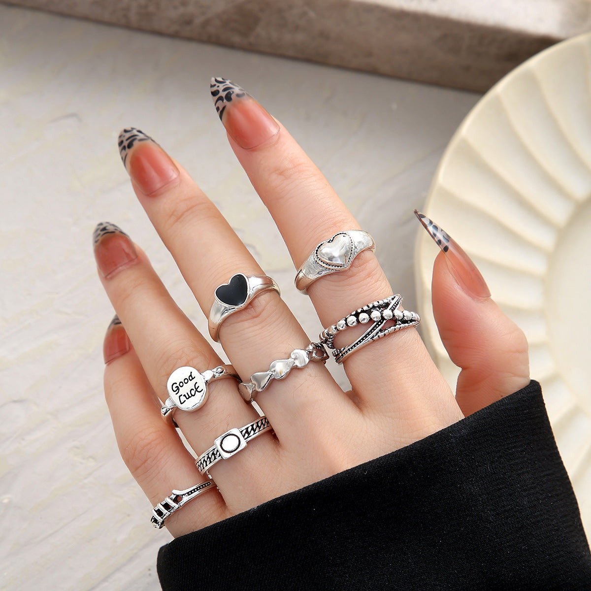 Vintage Crying Face Set Poker Hollow Rings