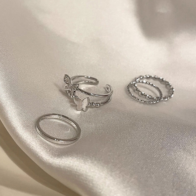 Twisted Female Light Luxury Minority Design Fashion Ring