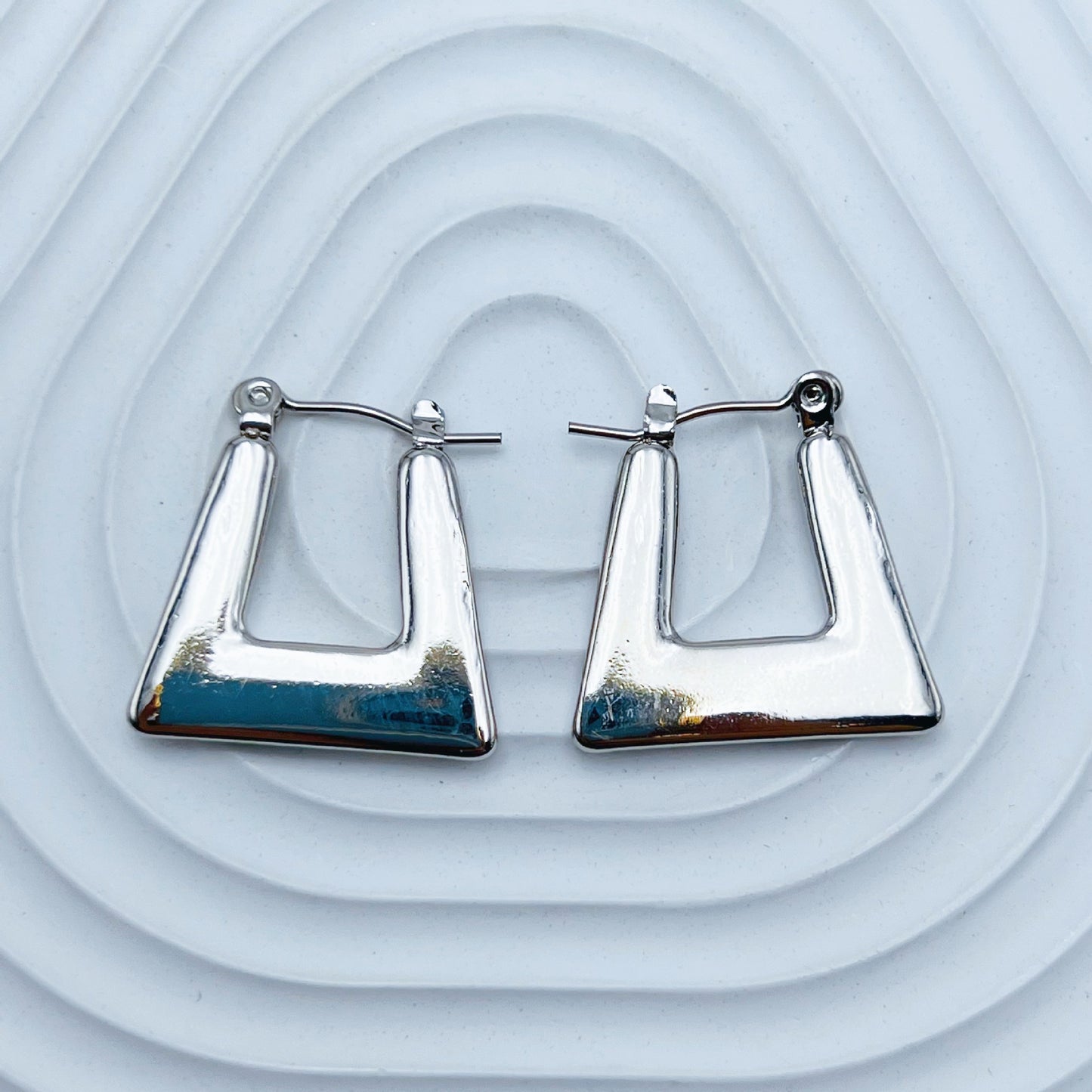 Irregular Stainless Steel Do Not Fade Ear Earrings