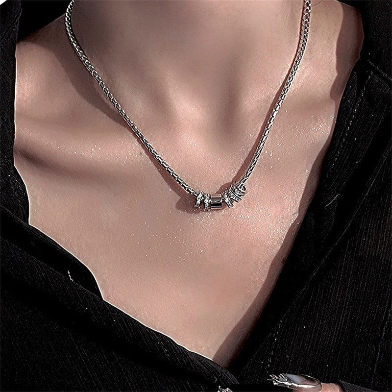 Cold Style Female Light Luxury Minority Design Necklace