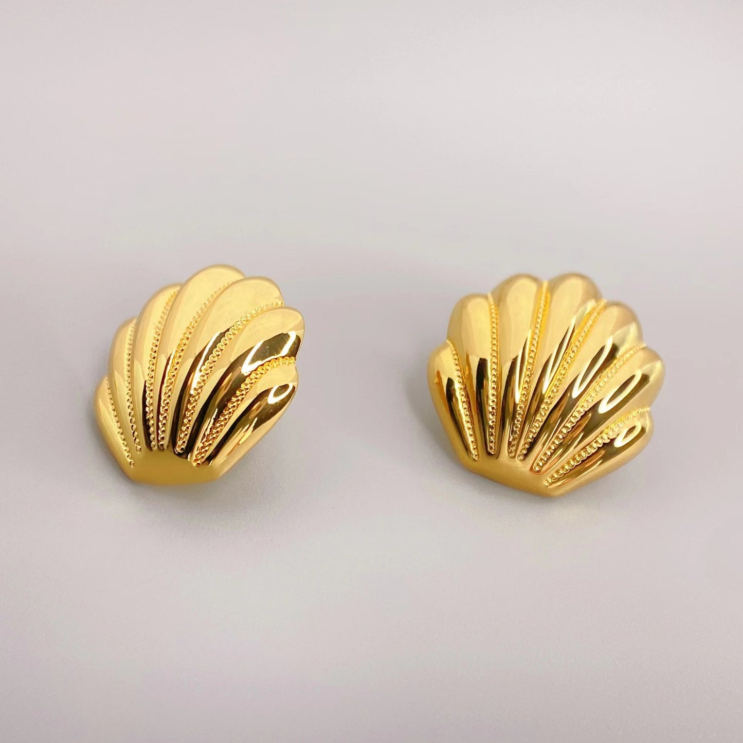 Women's Retro Geometric Fan Shaped Personalized For Stud Earrings