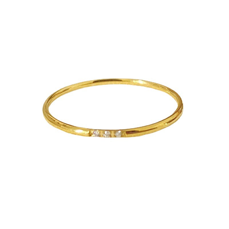 Small Diamond In The Debris Single Three Female Twin Light Rings