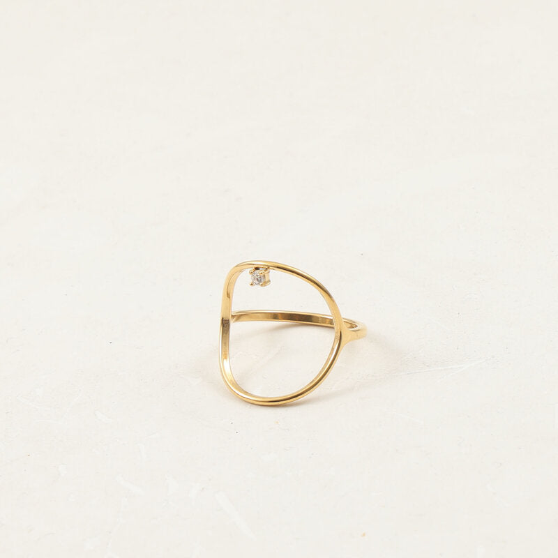 Large Circle Inlaid Fine Zircon Titanium Steel Rings