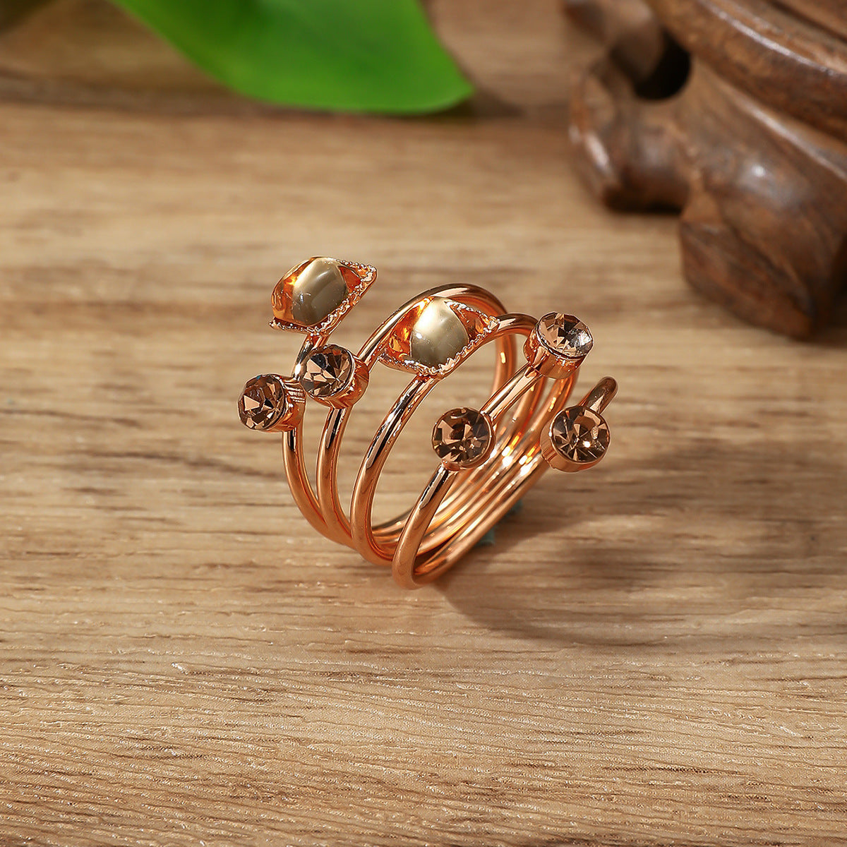 Crystal Gemstone Exaggerated Main Spring Original Ring