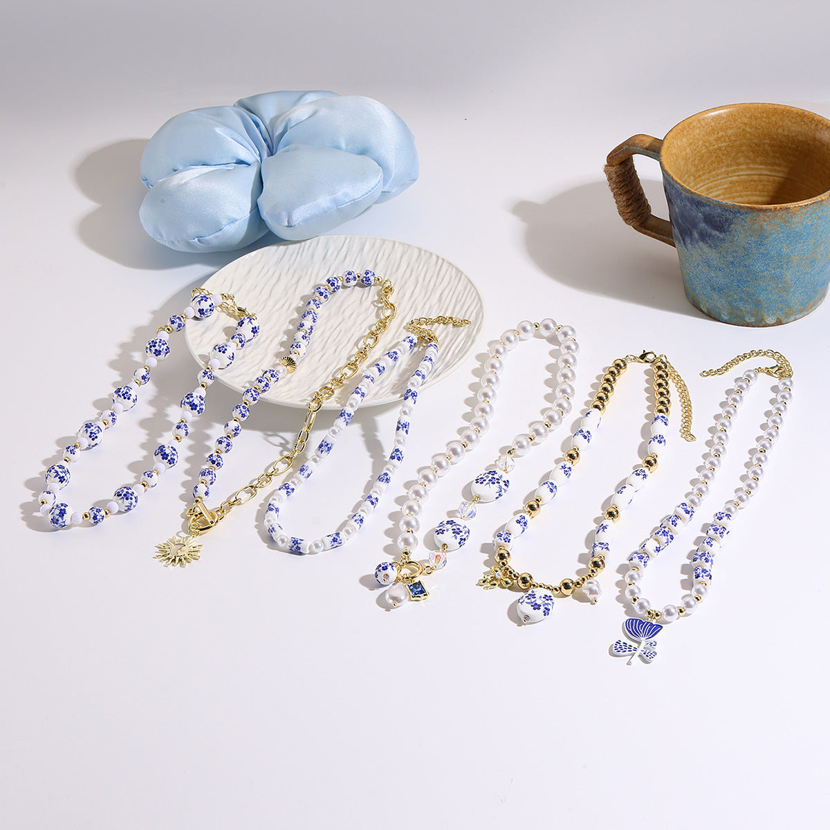 Mild Luxury Retro Beaded Ceramic Artistic Blue White Necklaces