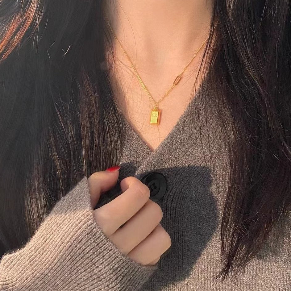 Female Affordable Luxury Fashion High-grade Sense Small Gold Bar Clavicle Necklace