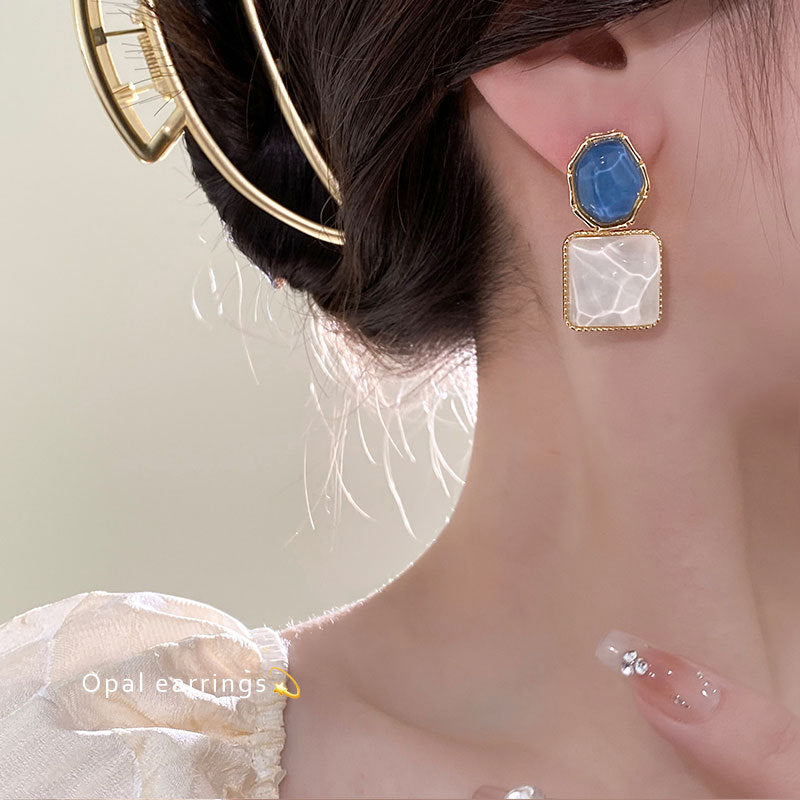 Women's Color Geometric For Niche Design Ear Trendy Earrings