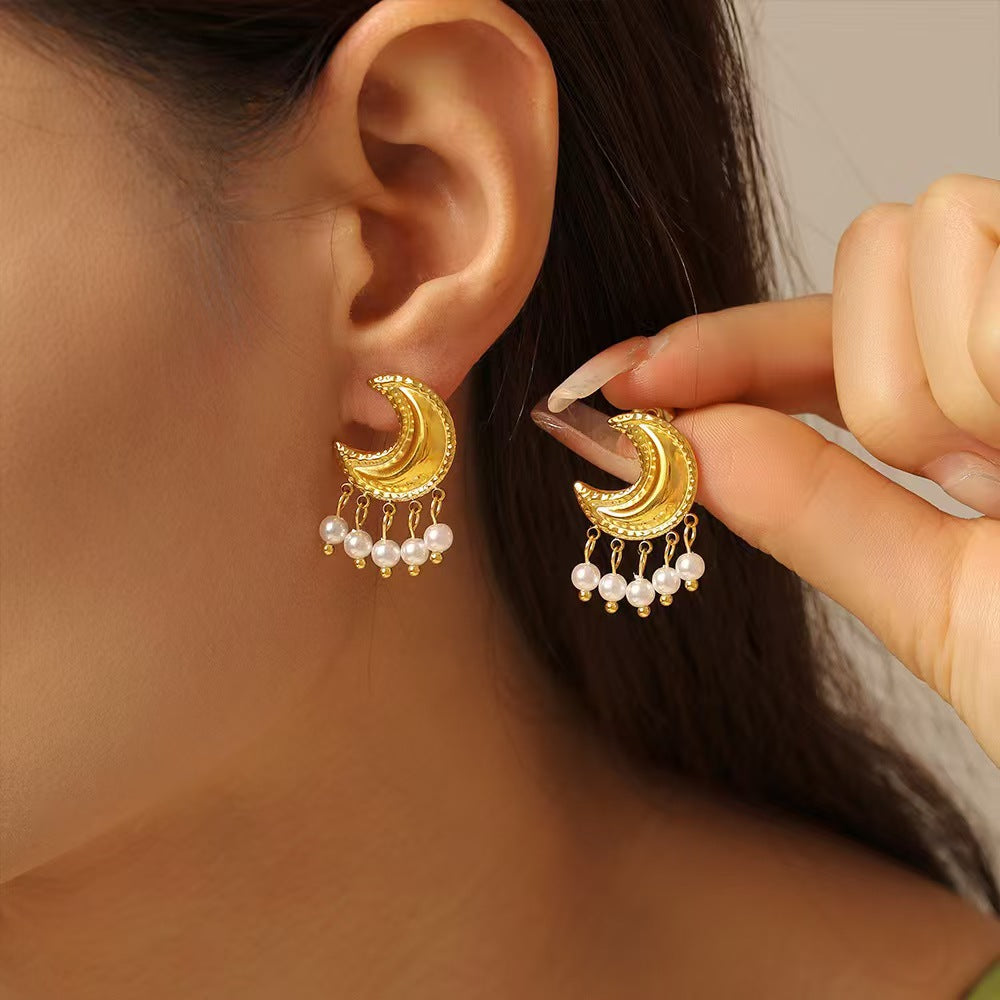 Temperament Entry Lux Sense Moon Tassel Artificial Earrings