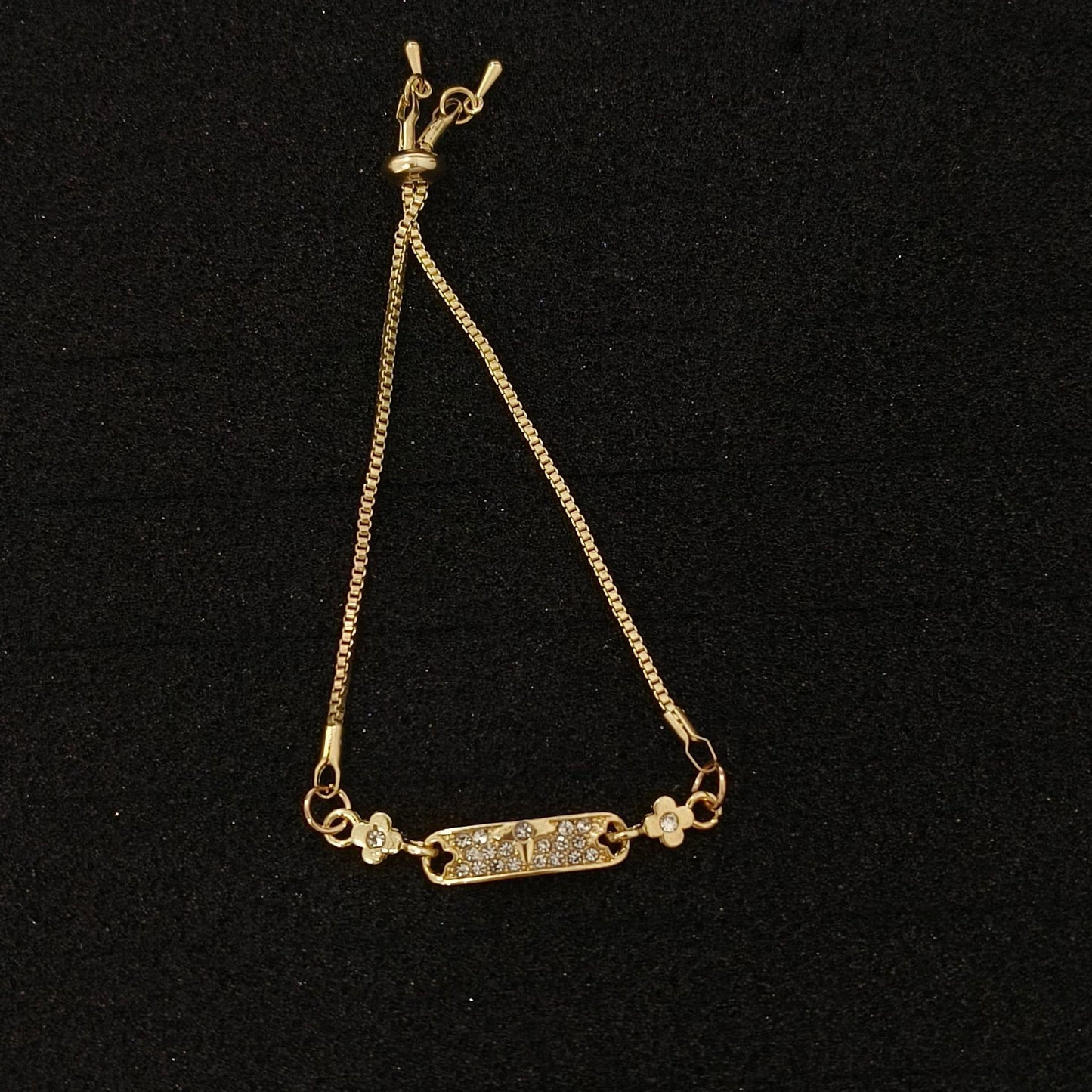 Beautiful Light Luxury High-grade Full Diamond Flash Trendy Temperamental Minority Bracelets