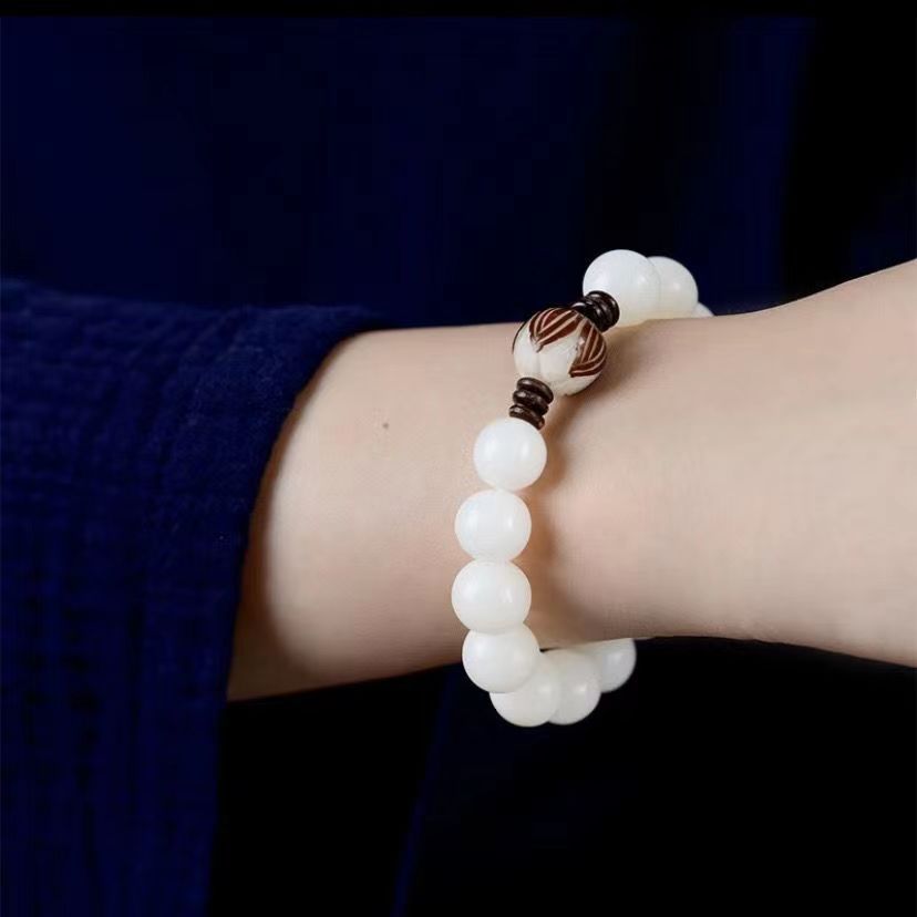 Women's & Men's Mountain Incense Natural White Jade Bodhi Lotus Bracelet