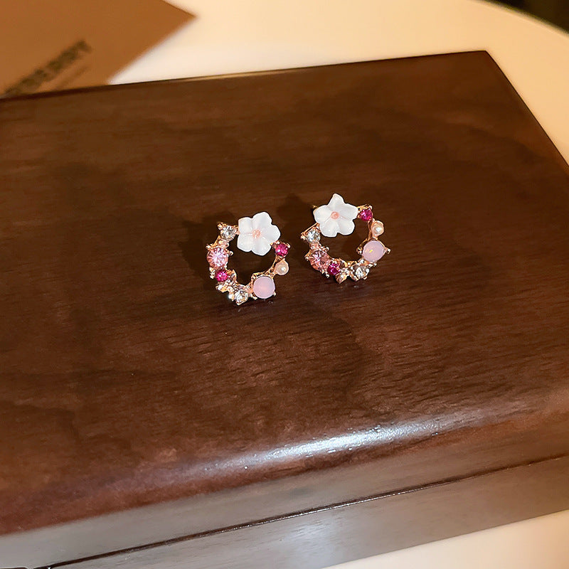 Women's Sier Crystal Flowers Exquisite Sweet Light Rings