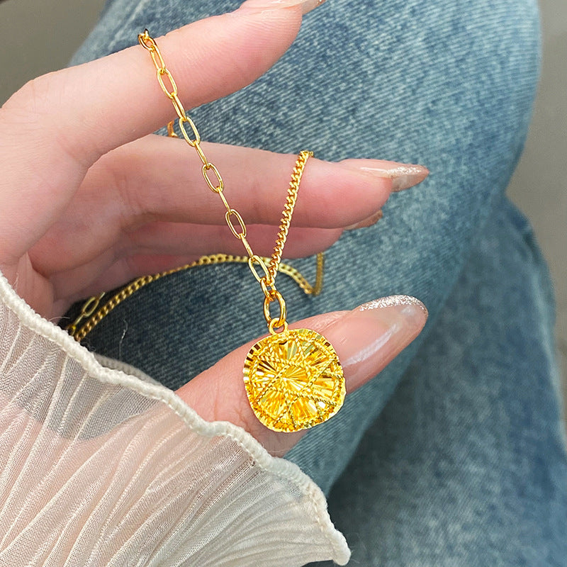 Gold Brushed Flash Elegant Sugar Integrated Chain Light Luxury Necklace