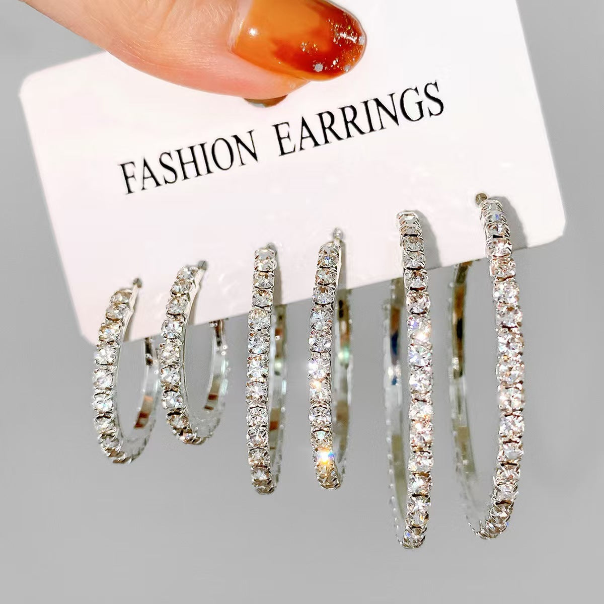 Shiny Shaped High-grade Creative Simple Rhinestone Exaggerated Medium Earrings