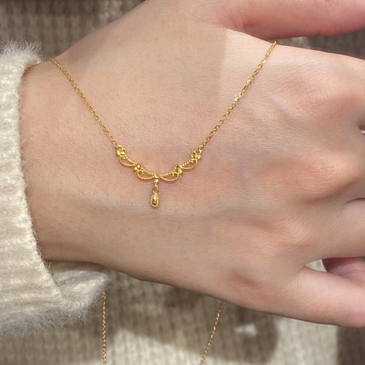 Women's Lace Water Drop Light Luxury Clavicle Chain Design Necklaces